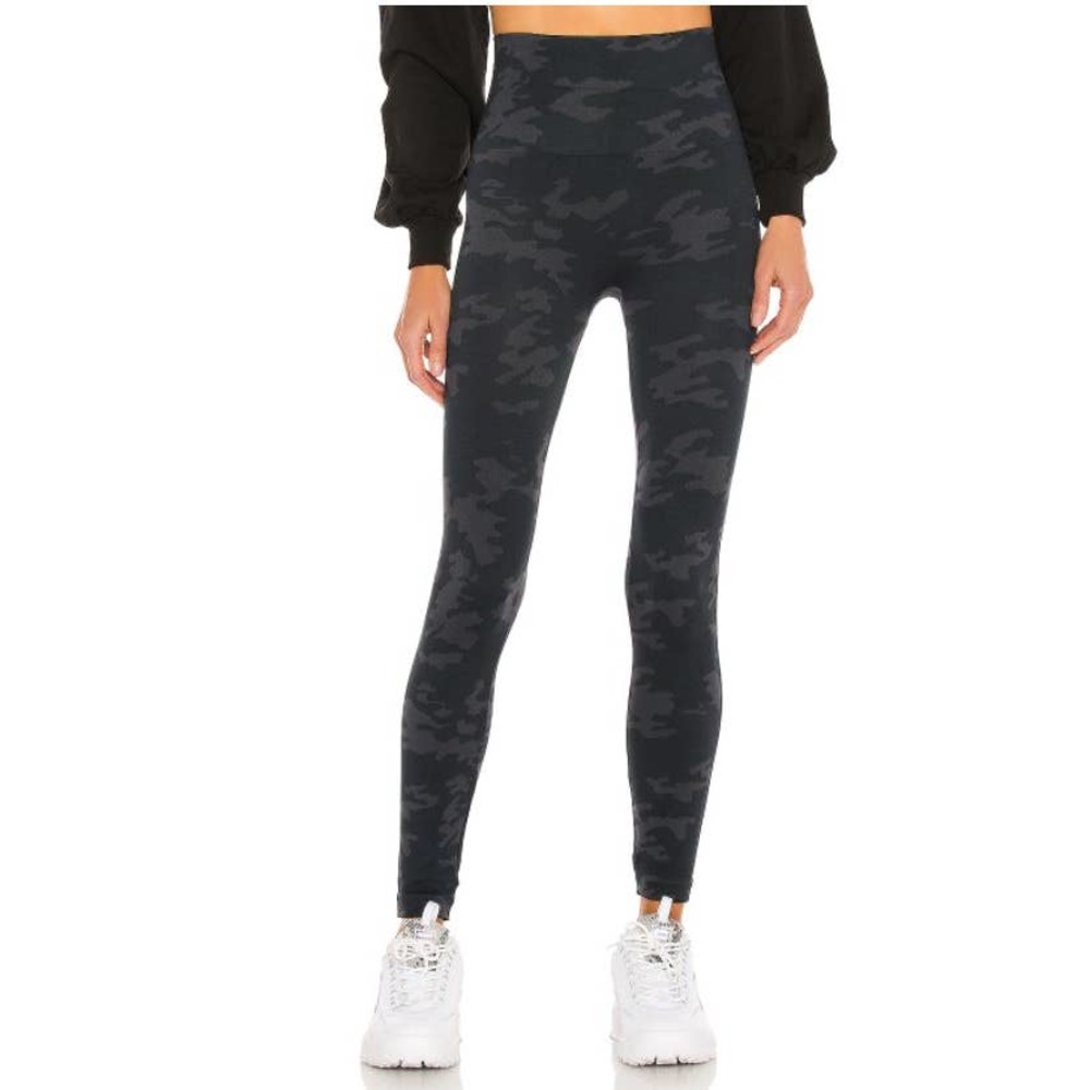 Women's Black Camo Leggings